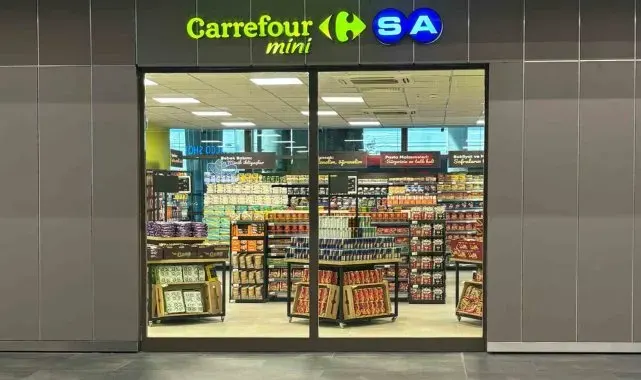CarrefourSA yeni mağazasını Çukurova Uluslararası Havalimanı'nda açtı
