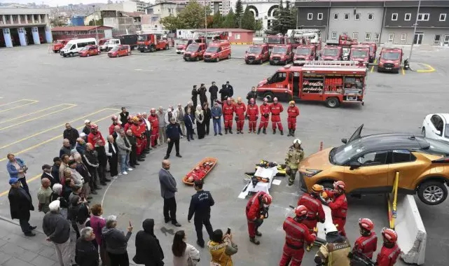 Ankara İtfaiyesi'nden ABB'nin Emekli Lokali üyelerine eğitim ve tatbikat