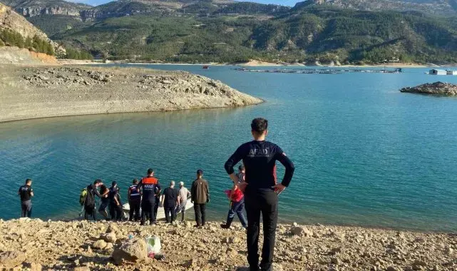 Karaman'da baraj gölüne giren 17 yaşındaki genç boğuldu