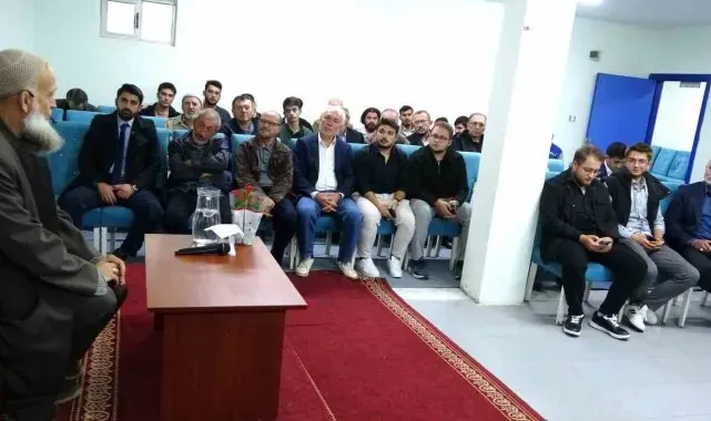 Kütahya'da "Tıbbi Devadan Ruhi Devaya" konulu konferans