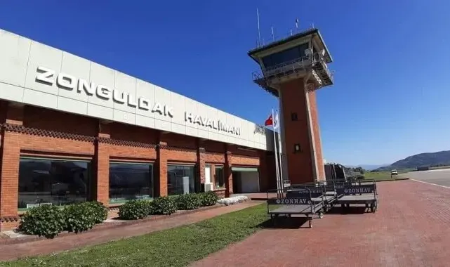 Zonguldak Havalimanı'nda rüzgar engeli, uçaklar iniş yapamadı