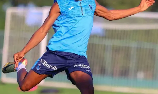 Trabzonspor'da Simon Banza beğeni topladı