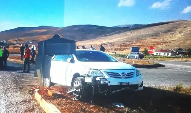 Malatya'da iki otomobil çarpıştı: 1 yaralı