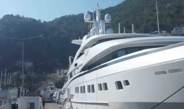 Hintli milyarderin süper yatı 'Sea Pearl' Fethiye'de
