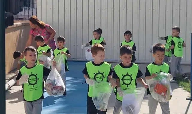 Uzunköprü'de minik öğrenciler çevre temizliği yaptı