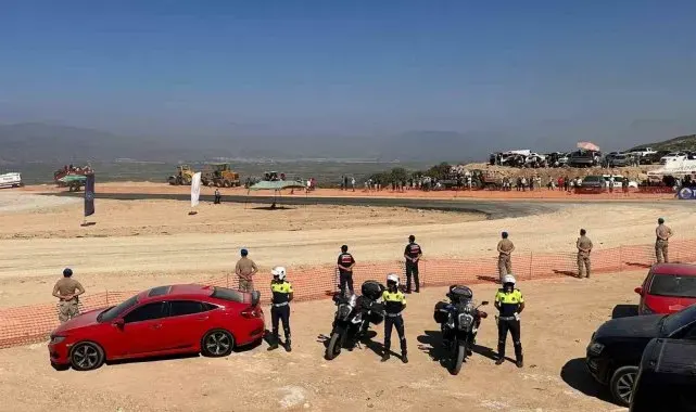 Jandarma, Yenipazar'daki yarışların güvenliğini sağladı