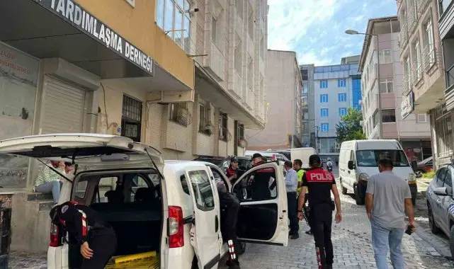 Esenyurt'ta polis ekiplerinden 20 noktada 'Şok' uygulama