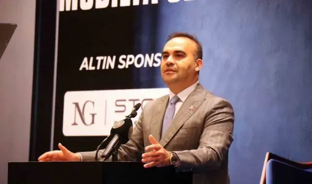 Bakan Kacır: "Ülkemizin tarihinde ve talihinde yeni bir sayfa açtık"