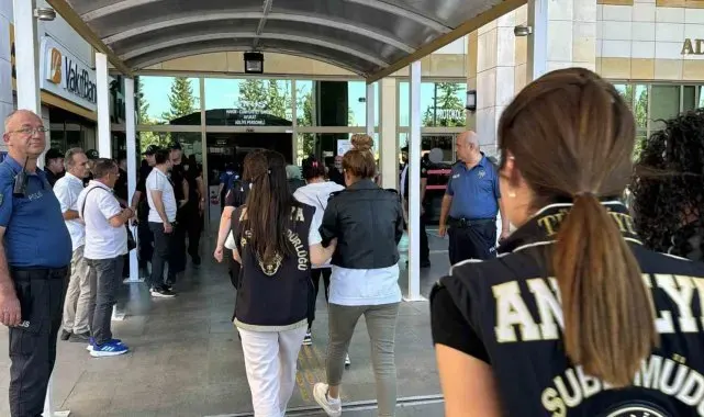Antalya merkezli 30 ilde dolandırıcılık operasyonu: 133 şüpheli adliyeye sevk edildi
