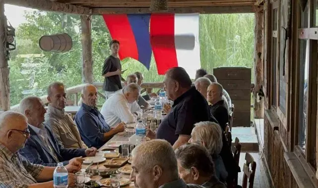 44 yıllık dostluk Düzce'de buluştu