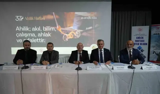 Türklerde Ahilik Kültürü ve Esnaf Teşkilatı Paneli