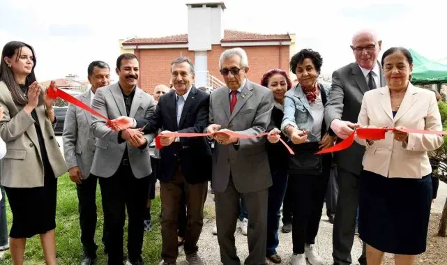 6. Alzheimer Konukevi açıldı
