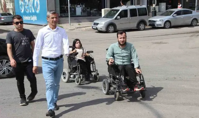 Engellilerin yaşamı kaldırımlara takılıyor