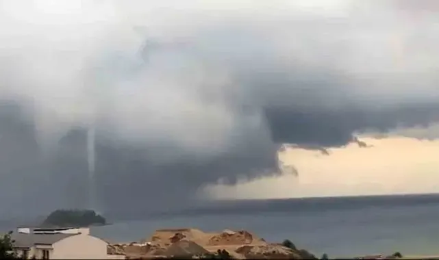 Giresun'da denizde hortum oluştu