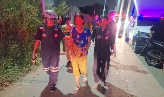 Tayland'da pitonun saldırdığı yaşlı kadın 2 saat sonra kurtarıldı