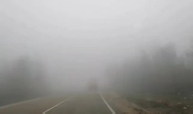 Karabük'ün yüksek kesimlerinde sis etkili oldu