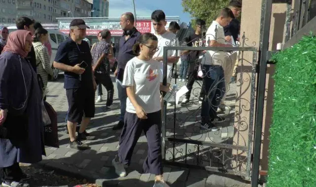 Kayseri'de Ortaöğretim KPSS heyecanı başladı