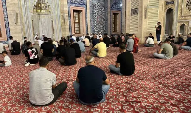 Adana'da Mevlid Kandili idrak edildi