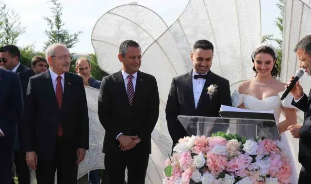 Özel ve Kılıçdaroğlu, TBMM Başkanvekili Karaca'nın oğlunun nikah şahidi oldu