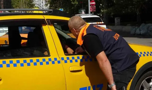 Taksim'de taksimetre açmayan taksilere ceza