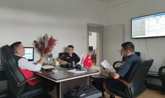Hisarcık'ta belgesiz ve kaçak hayvan hareketleri konusunda eğitim toplantısı