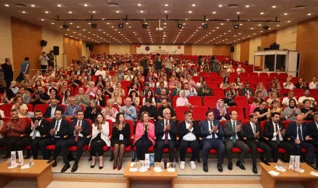 Muş'ta 11. Uluslararası Onkoloji Günleri başladı