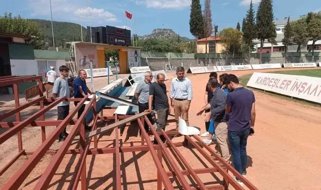 Muğla Atatürk stadyumundaki çalışmalar hızla devam ediyor