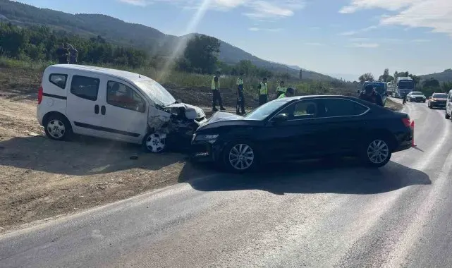 İznik kaymakamı makam aracıyla kaza geçirdi