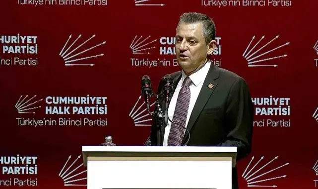 CHP Genel Başkanı Özel: "İmamoğlu'nu kimsenin insafına bırakmayız, herkes haddini bilecek"
