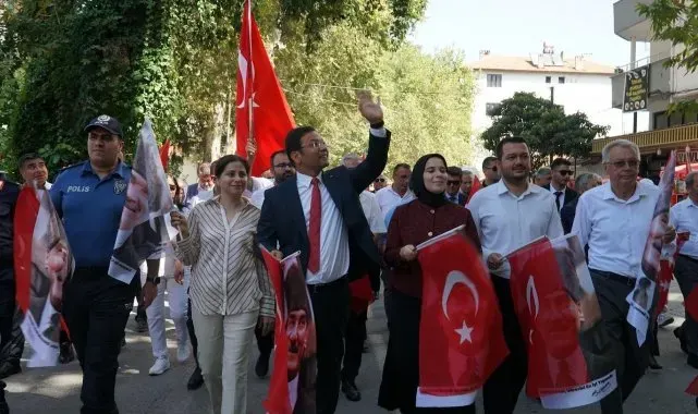 Sındırgı'da 102. Kurtuluş yılı Coşku ile kutlandı