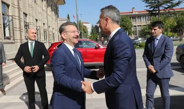 Savunma Sanayii Başkanı, Vali Aksoy'u ziyaret etti