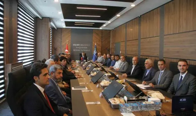 Aras EDAŞ ev sahipliğinde alt yapı koordinasyon toplantısı yapıldı