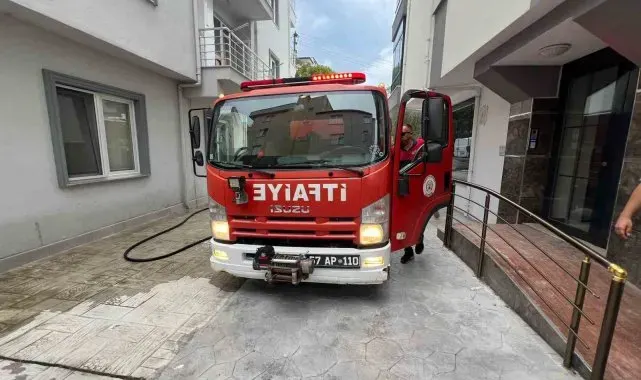 Sinop'ta bir evin balkonunda korkutan yangın