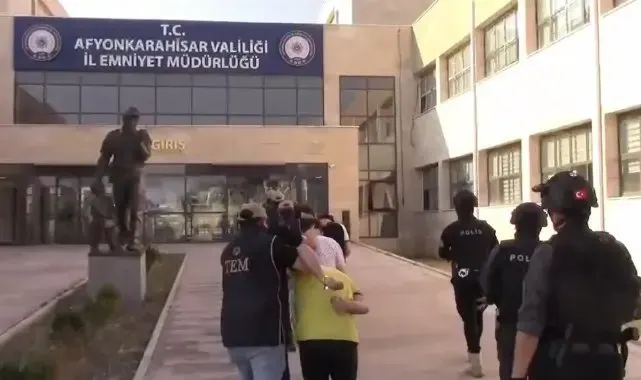 Afyonkarahisar'da sosyal medyadan propaganda yapanlara operasyon