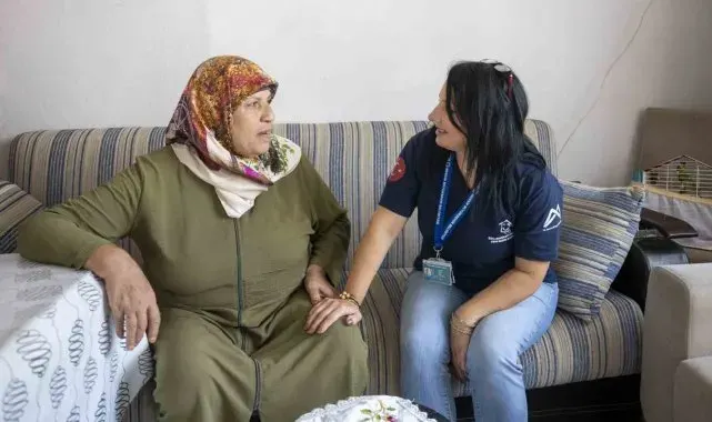 Mersin Büyükşehir Belediyesinin yaşlılara desteği sürüyor