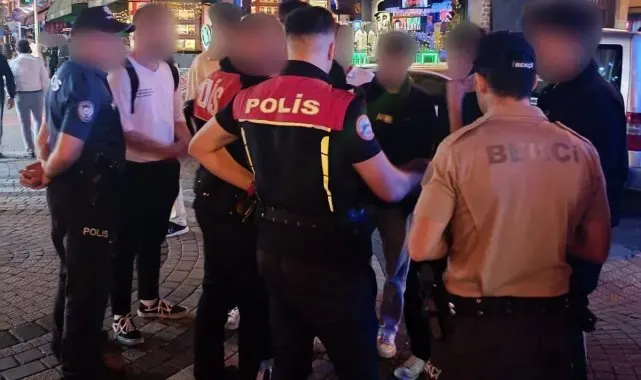 Denetimlerde 325 kişiye kimlik kontrolü yapıldı