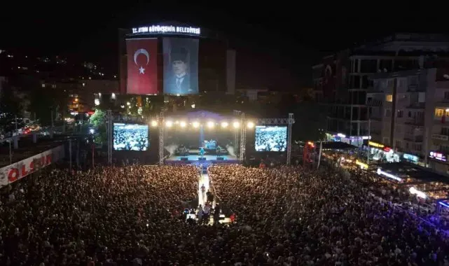Aydın 30 Ağustos Zafer Bayramı'nı coşkuyla kutladı