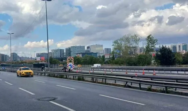 Ölümlü metrobüs kazası sonrası İBB'den ışıklı işaret levhalı önlem