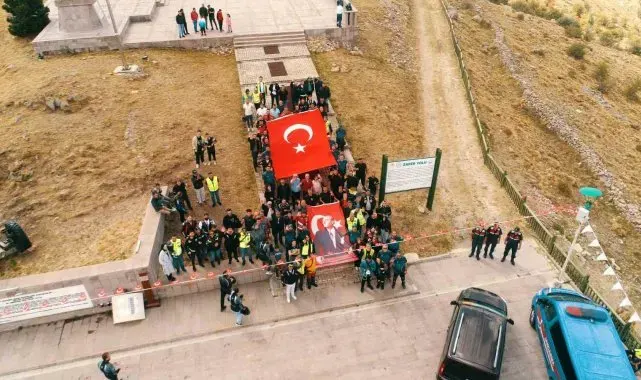 Bu sefer şehitler için motosiklet sürdüler
