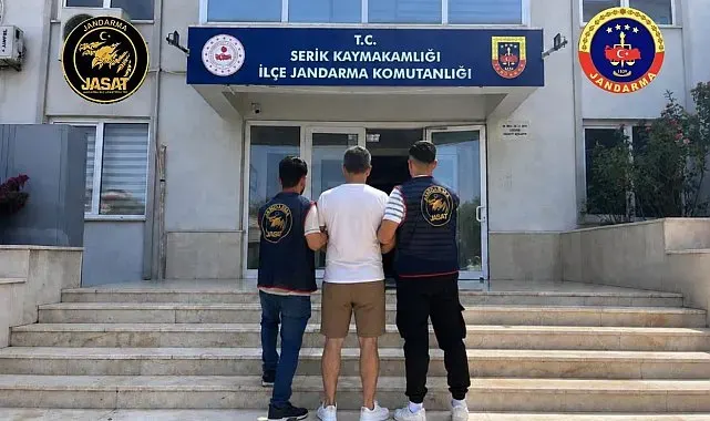 Antalya'da JASAT son 1 ayda bin 331 aranan kişiyi yakaladı