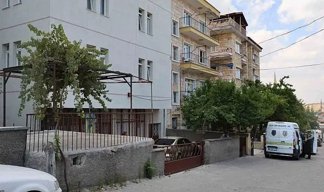Haber alınamayan adam evinde ölü bulundu