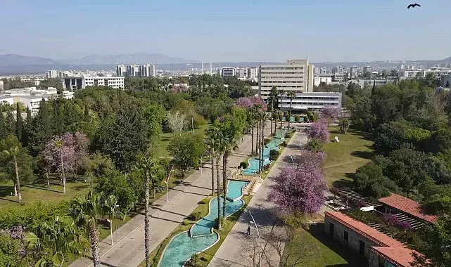 Akdeniz Üniversitesi Çevre Hizmet Ödülleri 28'inci kez sahiplerini buldu