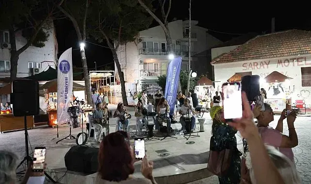 Didim Belediyesi, Altınkum Sanat Sokağı'nda sanat ve dayanışmayı buluşturdu