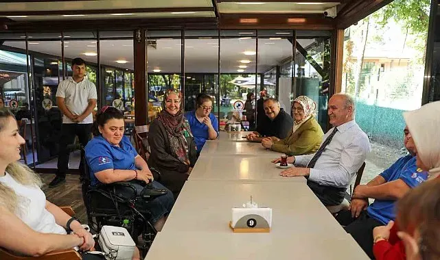 Ünlü televizyon programcısı İkbal Gürpınar Düzce'de