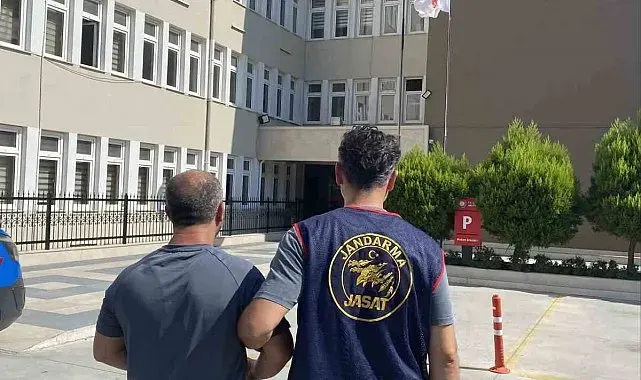 Aydın'da aranan 3 hükümlü jandarmadan kaçamadı