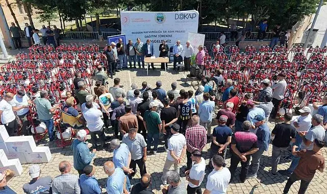 Gökçedere'de 250 işletmeye makine ve ekipman dağıtıldı