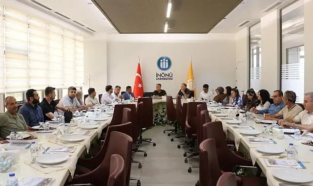 Lise rehber öğretmenleri İnönü Üniversitesi'nde bir araya geldi