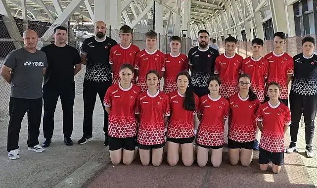 15 Yaş Altı Badminton Milli Takımı Erzincan'da kampa girdi