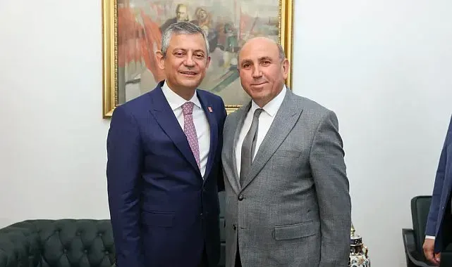 Sarıgöl Belediye Başkanı Tahsin Akdeniz CHP'den istifa etti