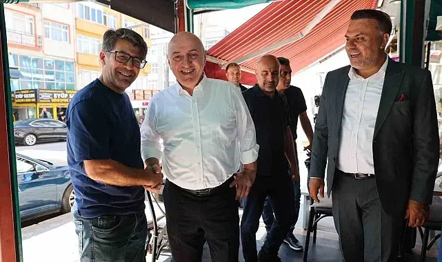 Başkan Muzaffer Bıyık esnaf ve vatandaşla buluştu